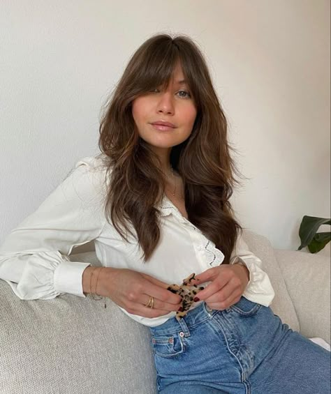 CURTAIN BANG INSPO | WOMENS 2022 HAIRSTYLES Long Hair Curtain Bangs, It Girl Hair, Curtain Bangs Medium Hair, Bangs Medium Hair, Hair Curtain Bangs, Curtain Bangs Long Hair, Bangs Long Hair, Bangs Curtain, Bangs With Medium Hair