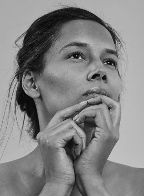 Rhiannon Giddens and What Folk Music Means | The New Yorker Rhiannon Giddens, Richard Burbridge, Christian Musician, Folk Musician, Model Sketch, Classical Musicians, Fresh Image, Folk Music, Him Band