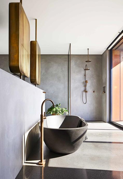 Polished Concrete Bathroom, Bathroom Concrete Floor, Concrete Bathtub, Concrete Bath, Casa Cook, Ultra Modern Homes, Concrete Bathroom, Concrete Home, Polished Concrete