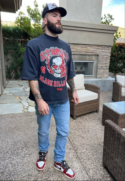 Caleb Plant Outfit, Cherry 12s Outfit Men, Caleb Plant, Estilo Vans, Mens Fits, Concert Wear, Jordan Outfit, Black Men Fashion Casual, Streetwear Inspo