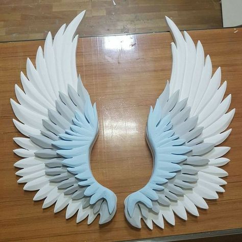 Tharmacol Craft, Wings Costume Diy, Diy Angels, Diy Wings, Paper Wings, Wings Art, Bird Crafts, Wings Design, School Decorations