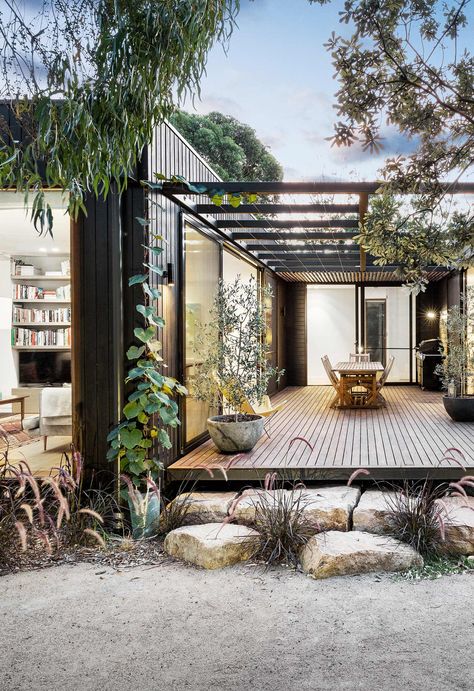 Prefab homes: what to know about prefabricated modular homes Prefab Homes Australia, Shed Home, Casa Container, Have Inspiration, Shed Homes, Eco House, Prefab Homes, Modular Homes, Back Garden