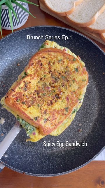 Shenaz > Food & Home 📍Canada on Instagram: "Brunch Series Ep.1 Spicy Egg Sandwich 📌 . Follow me for some new recipes you can try for breakfast or lunch or combine it together for Brunch! What went in ⬇️ 3 eggs 2 tbp chopped onions 1 chilli Chopped coriander 1/4 tsp turmeric Salt as needed 2 tbsp milk Oil/ butter to fry Bread slices 2 1/2 tsp chilli flakes 1/2 tsp oregano 1 slice cheese ( add more if you like or leave it out if you don’t) Oil to fry #brunchideas #frenchtoast #eggs Spicy Sandwich Recipes, Chopped Cheese Sandwich, Fried Egg Breakfast, Spicy Sandwich, Mediterranean Chicken Recipes, Egg Sandwich Recipe, Fried Egg Sandwich, Egg Snacks, Egg Sandwich Breakfast