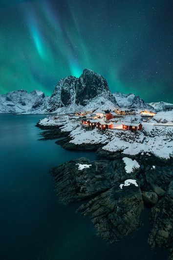 Hamnoy Norway, Islands Aesthetic, World Most Beautiful Place, Lofoten Islands, Norway Travel, Places In The World, Foto Poses, The Northern Lights, Beautiful Places Nature