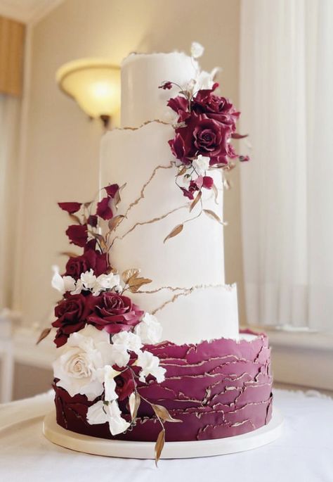 Wedding Cakes With Burgundy Flowers, Maroon Gold Wedding Cake, Wedding Cakes Burgundy And Gold, Burgundy Pink Wedding Cake, Wedding Cake Designs Maroon, Burgundy And Grey Wedding Cake, Wedding Cake Maroon And Gold, Wedding Cake Ideas Burgundy, Burgundy And Dusty Rose Wedding Cake