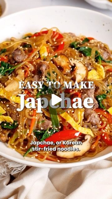 Japchae Recipe Easy, Japchae Recipe Korean, Japchae Noodles, Japchae Recipe, Japanese Noodle Dish, Korean Glass Noodles, Mushrooms And Onions, Healthy Inspiration, Noodle Dish