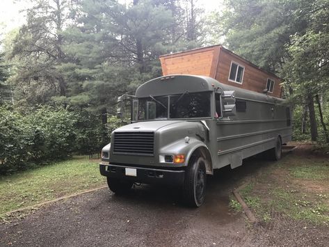 School Bus Roof Raise, Bus Raised Roof, Skoolie Roof Raise, School Bus Interior, Bus Rv Conversion, Skoolie Ideas, Bus Tiny House, Bus Motorhome, School Bus Tiny House