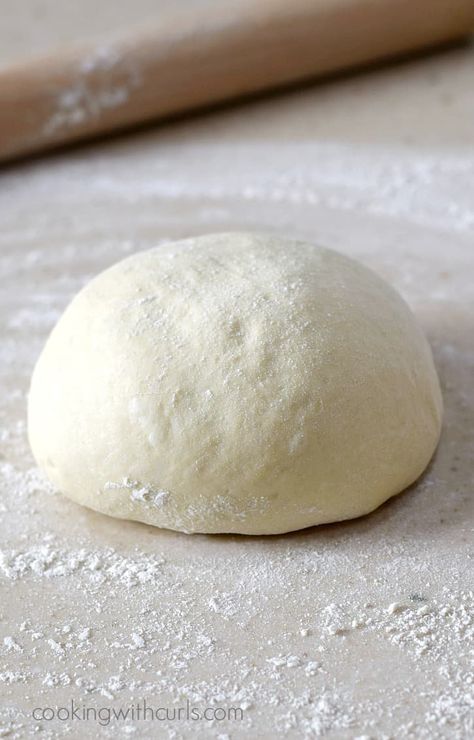 An authentic Italian Pizza Dough recipe using Tipo "00" Pizzeria Flour for a light and airy crust with a crispy exterior for the ultimate pizza experience. #pizza #rustic #authentic #dough #Italian 00 Flour Pizza Dough, Pizza Dough Recipes, Traditional Italian Pizza, Perfect Pizza Crust, Italian Pizza Dough Recipe, Best Pizza Dough Recipe, Authentic Italian Pizza, Best Pizza Dough, Pizza Dough Recipe