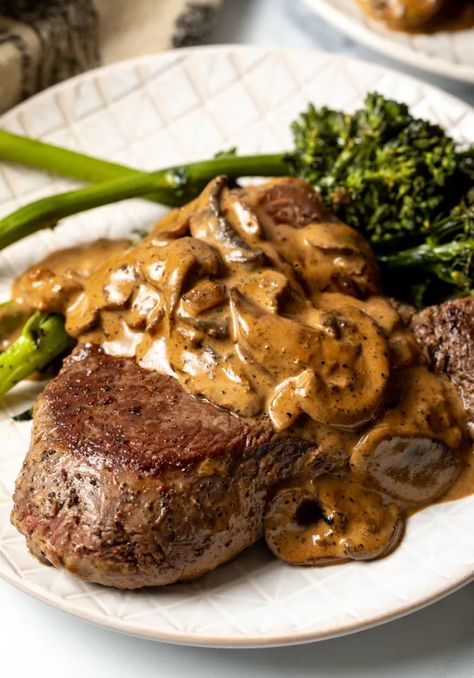 Steak Diane (or Chicken Diane) Copycat Cheesecake Factory Recipe - Fabulously tender pan-seared steak (or chicken) covered in a delicious cognac and cream sauce. Steak Diane is a classic dish from Cheesecake Factory, but you won't believe how easy this copycat recipe is to make at home! | A Spicy Perspective Cheesecake Factory Recipe, Steak Diane Recipe, Copycat Cheesecake Factory, Steak Diane, Recipe Cheesecake, Cheesecake Factory Recipes, Chicken Recipes Boneless, Beef Fillet, A Spicy Perspective