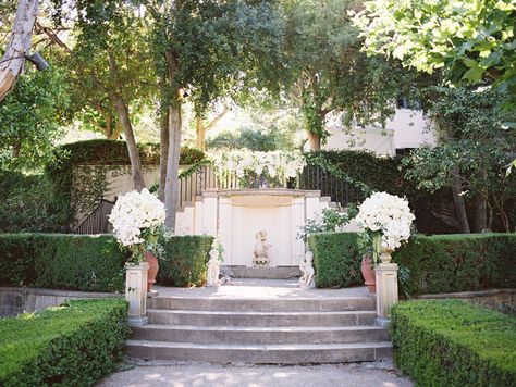 Wedding August, Wedding View, Couple Set, Reception Tables, Event Planning Design, Tuscan Style, Reception Table, Estate Wedding, French Inspired