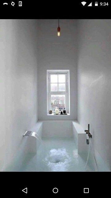 Bath that fills an entire room-- forget the bathroom, I need this!!:) Drømme Bad, Minimal Interior Design, Crazy Ideas, Canal House, Bad Inspiration, Interior Minimalista, Bad Design, Dream Bathrooms, Minimalism Interior