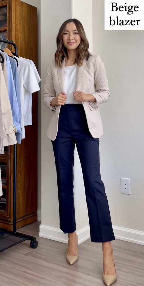 Minimalist Office Attire, Court Outfit Trial Witness, Womens Suit Outfits Business, Women’s Spring Work Outfits, Formal Corporate Attire For Women, Formal Presentation Outfit, Corporate Attire Summer, Law Office Outfits, Outfit For Presentation For Women