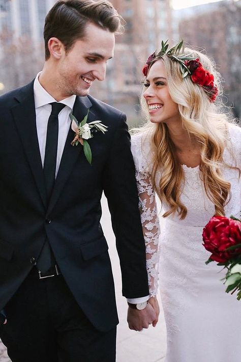 15 Perks of Getting Married in Your Early 20s (or Even Younger) Getting Married Young, Marrying Young, People Getting Married, Why Do People, Marry You, Married Life, Married Couple, Marry Me, Happily Ever After