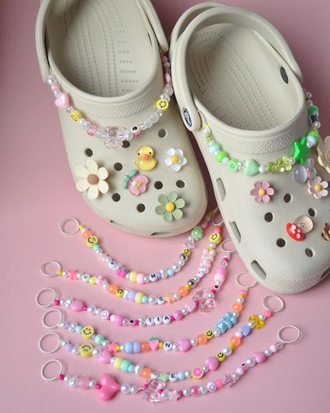 ✨ Elevate your Crocs with our personalised beaded charms! 🖤 Sleek black for a bold look, or brighten things up with soft pastels. 💖 Customise your style and make every step unique! Perfect for gifting or treating yourself. Shop now and let your Crocs do the talking! 🛍️ Beaded Crocs, Crocs Charm Ideas, Cute Crocs Shoes, Croc Ideas, Cool Crocs, Crocs Aesthetic, Crocs With Charms, Crocs Charm, Kawaii Bracelet