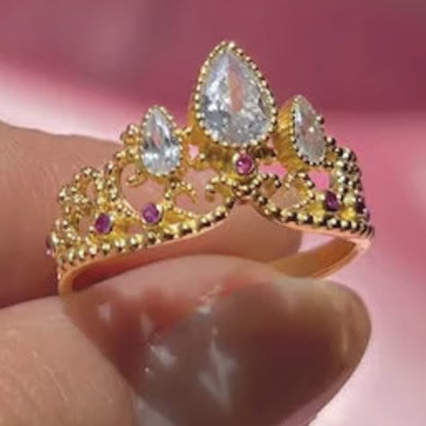 Rapunzel Quinceanera Theme, Rapunzel Quinceanera, Tangled Quince, Rapunzel Ring, Fairytale Engagement Rings, Tangled Wedding, Quince Themes, Crown Rings, Crown Ring Princess