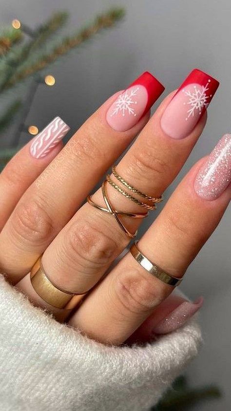 Shellac Nails Fall, Sweater Nail, Xmas Nail Designs, Dark Pink Nails, Purple Glitter Nails, Santa Nails, Nail Art Noel, Holiday Manicure, Candy Cane Nails