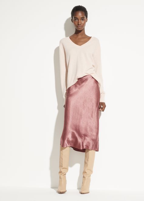 Vince | Satin Slip Skirt in Rosewood | Vince Unfold Slip Skirt Outfit, Midi Satin Skirt, Silk Slip Skirt, Satin Skirt Outfit, Rok Outfit, Satin Slip Skirt, Womens Wrap Dress, Slip Skirts, Satin Midi Skirt