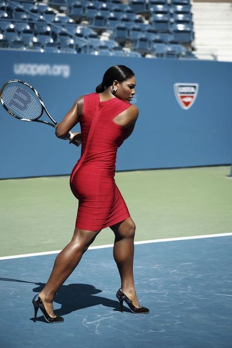 image Serena Williams Body, House Of Pain, Venus And Serena Williams, Venus Fashion, Body Pump, Playing Tennis, Terry Richardson, Venus Williams, Afro Punk