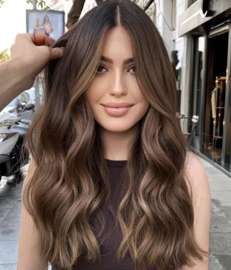 Baylage Hair, Warm Balayage, Brown Hair Looks, Brown Hair Inspo, Hair Color Caramel, Brunette Hair With Highlights, Brunette Balayage Hair, Hair Done, Brown Hair Balayage