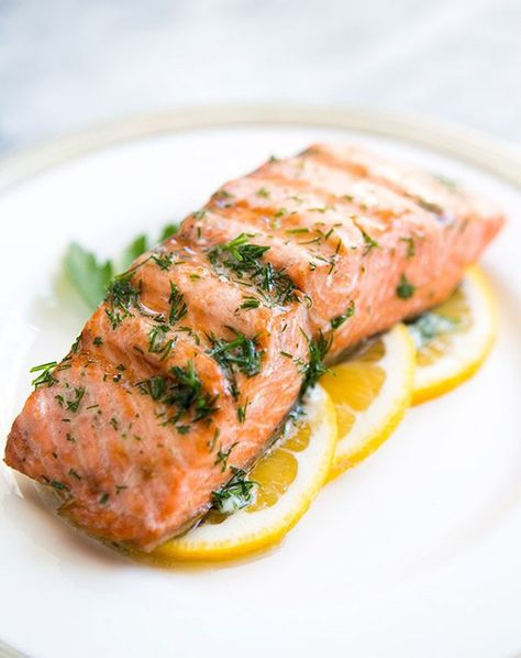 Using sous vide method in preparing a fresh salmon can be extremely difficult, but with proper practice, perfection can be achieved. Grilled Salmon With Dill, Dill Butter Recipe, Easy Grilled Salmon, Dill Butter, Salmon With Dill, Lemon Dill Salmon, Dill Recipes, Dill Salmon, Garlic Butter Salmon