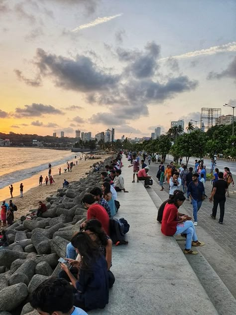 Mumbai Evening Snap, City Of Dreams Mumbai, Iit Bombay Aesthetic, Iit Bombay Wallpaper Aesthetic, Bombay Aesthetic, Mumbai Trip, Iit Bombay, Marine Drive, Nature Tourism