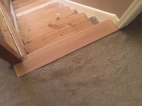 Top of stairs wood tread to carpet transition level issue - Home Improvement Stack Exchange Hardwood On Stairs, Carpet To Wood Stairs, Stairs Wood, Bonus Room Design, Diy Staircase Makeover, Carpeted Stairs, Wood Stair Treads, Top Of Stairs, Stair Makeover