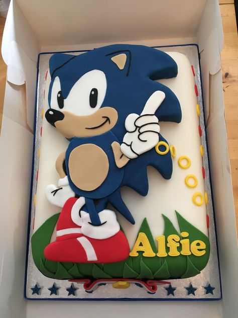 Birthday Cake Sonic, Number 4 Sonic Cake, Easy Sonic Cake Ideas, 1 Tier Sonic Cake, Sonic Images For Cake, Bolo Sonic, Train Cupcakes, Sonic The Hedgehog Cake, Sonic Birthday Cake