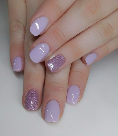 Purple Powder Dip Nails, Pink And Lilac Ombre Nails, Purple Nail With Glitter, Violet Dip Powder Nails, Sns Ideas Nails, Lilac Nails Dip Powder, Purple Dipping Powder Nails, Trajni Lak Ideas, Purple Dip Powder Nails Short