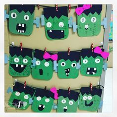 Frankenstein Halloween Craft Freebie - First Grade Blue Skies Halloween Classroom Crafts, Halloween Craftivity, Frankenstein Craft, Halloween Art Projects, Halloween Crafts Preschool, Halloween Kindergarten, October Crafts, Halloween Classroom, Halloween Arts And Crafts