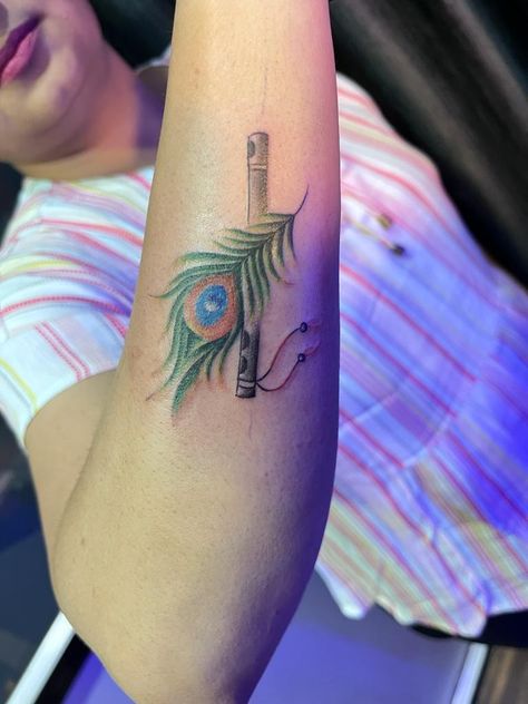 #Bansuri #tattoo #peacock #feather #tattoo with #colour #tattoo . . #Prince #tattoo #studio #shop no 12 #lower #ground #floor #city #centre #mall #pandri #Raipur Chhattisgarh. . . . #Besttattoodesigns #colourfulltattoodesigns #girlhandtattoodesigns #bansuritattoodesigns #peacockfeathertattoodesigns #besttattooartist #Princetattoostudio #pandriRaipurChhattisgarh #citycentremallpandri #appointment 9589557355 Bansuri Tattoo, Tattoo Peacock Feather, Tattoo Peacock, City Centre Mall, Prince Tattoo, Raipur Chhattisgarh, Prince Tattoos, Colour Tattoo, Peacock Feather Tattoo