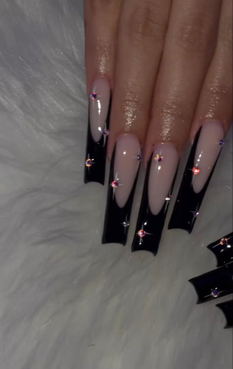 Acrylic Nails With Gems Simple, Dark Baddie Nails, Black With Gems Nails, Black Acrylic Birthday Nails, Long Black Prom Nails, Black Hoco Nails Acrylic, Black Long Nails Acrylic, Long Nail Designs Black, Long Acrylic Nails Coffin Black