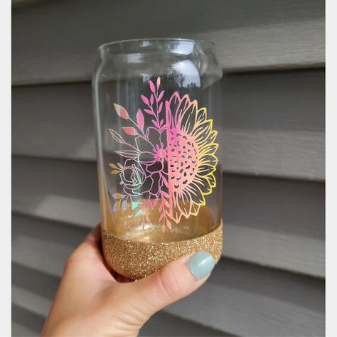 Glass Tumbler Design, Beer Glass Cups, Coffee Soda, Birthday Wine Glass, Custom Wine Glass, Glitter Glasses, Cute Coffee Cups, Diy Glass Bottle Crafts, Glass Glitter