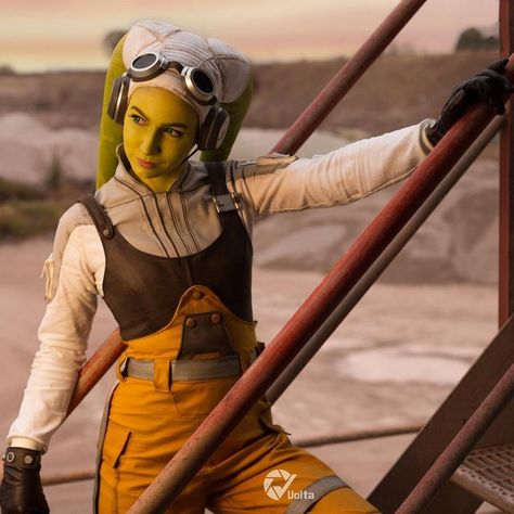 Hera Cosplay Star Wars, Hera Syndulla Cosplay, Hera Syndulla, Asajj Ventress, Bo Katan, Twi Lek, Star Wars Outfits, Cosplay Inspo, Star Wars Rpg