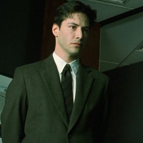 #neo #neoanderson #thomasanderson #matrix #thematrix #keanureevesicons #keanureeves #keanu Keanu Reeves Matrix 1999, Keanu Reeves The Matrix 1999, Neo Matrix Icon, Neo Anderson, Keanu Rives, Matrix Aesthetic, Keanu Reeves Matrix, The Matrix 1999, Neo Matrix