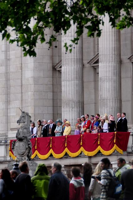 The royal family makes a balcony appearance at Buckingham Palace following the annual Trooping of the Colour in London. Buckingham Palace Balcony, Uk Royal Family, Trooping Of The Colour, Buckingham Palace London, Royal Family Pictures, Westminster London, Rainha Elizabeth Ii, Palace London, English Royal Family