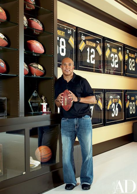 Football Player Hines Ward’s Contemporary Atlanta Home Hines Ward, Here We Go Steelers, Steelers Country, Steelers Baby, Contemporary Residence, Steelers Girl, Go Steelers, Pittsburg Steelers, Steel Curtain