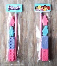 Free Printable LEGO Friends Goodie Bag Topper at artsyfartsymama.com Lego Friends Party Ideas, Friends Party Ideas, Girls Lego Party, Girls Lego, Lego Friends Birthday Party, Lego Friends Birthday, Lego Friends Party, Printable Lego, Friends Birthday Party