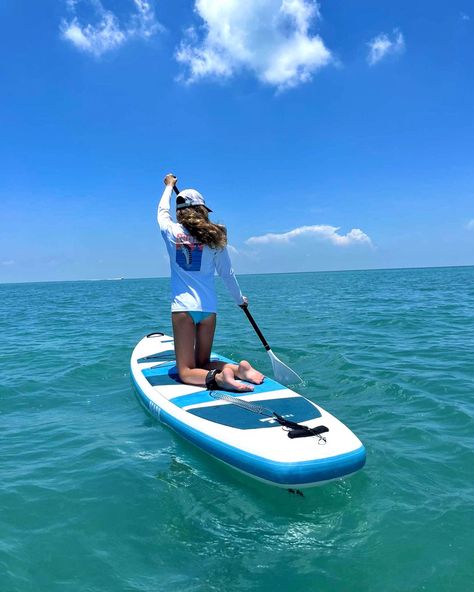 Aesthetic Paddle Board, Padel Boarding, Paddle Boarding Aesthetic, Paddle Boarding Pictures, Sup Stand Up Paddle, Surfing Pictures, Paddle Surfing, Lake Photos, Summer Lake