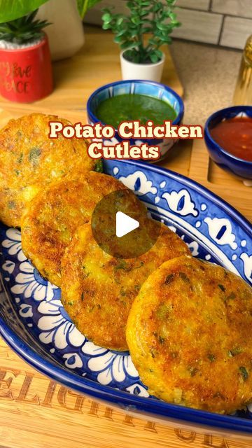 155K views · 6.4K likes | Javeria Shah on Instagram: "💥POTATO CHICKEN CUTLETS💥

INGREDIENTS :
🌱4 medium Potatoes (boiled and mashed)
🌱2 tbsp Coriander and Mint chopped 
🌱1 small onion chopped 
🌱 3 tbsp spring onion chopped 
🌱100 gmsChicken (boiled n shredded)
🌱 1/4 tsp ajwain 
🌱1 tsp salt
🌱1 tsp black pepper 
🌱Half tsp chili powder 
🌱1 n half tsp cumin seeds
🌱1 Tsp coriander seeds
🌱3-4 green chilies 
🌱1 tsp cumin powder 
🌱Pinch Turmeric 
🌱3 tbsp Cornflour 
🌱Flour paste ( 3 tbsp cornflour flour mixed in half cup water)

METHOD :
Mix together potatoes, with spices, onions mint coriander, spring onion,  chicken, and cornflour.Grease your hands and shape into cutlets as shown. Dip in flour paste .📌You can freeze at this stage
📌or Fry them for 8-10 minutes at medium heat, fl Potato Chicken, Onion Chicken, Cumin Seeds, Chicken Cutlets, Coriander Seeds, Spring Onion, Green Chilies, Indian Recipes, Chili Powder