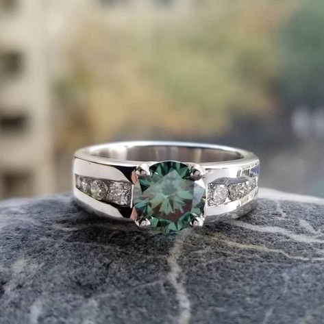 Male Engagement Ring, Man Rings, Green Moissanite, Unique Mens Rings, Promise Rings For Guys, Engagement Ring Ideas, Interesting Conversation, Wedding Engagement Rings, Men's Wedding Ring