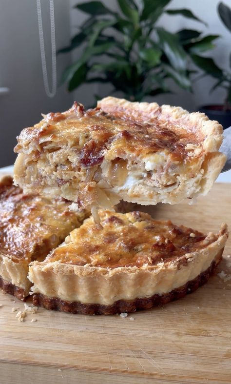 Homemade Quiche, Baking Weights, Quiche Recipes Easy, Cup Of Milk, Flaky Crust, Buzzfeed Food, Quiche Recipes, Breakfast Brunch Recipes, Shallots