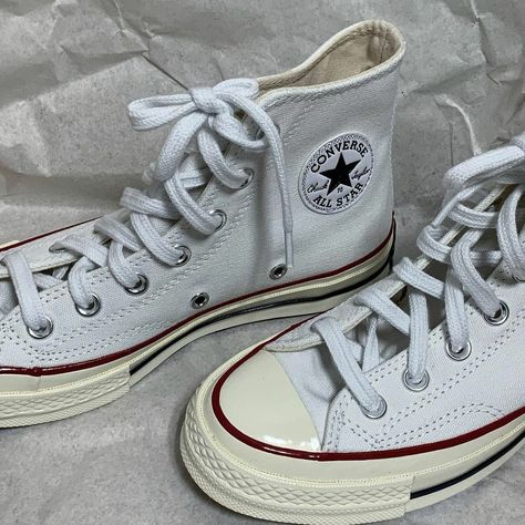 Chuck Taylor 70s, Converse 70s, Chuck 70s, White Video, Chuck Taylor 70, Tabi Boots, Madelyn Cline, Outfits With Converse, Converse All Star