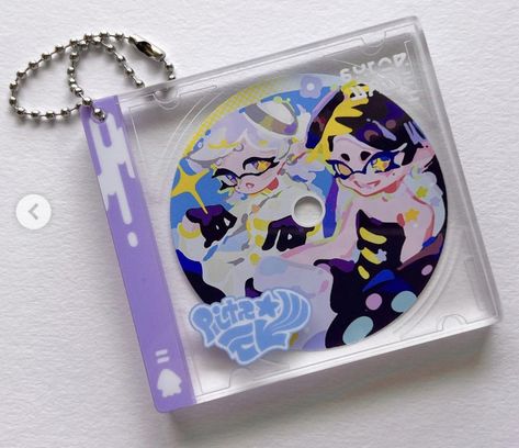 Art Merchandise Ideas, Splatoon Keychain, Cd Keychain, Squid Sisters, Callie And Marie, Merch Ideas, Artist Alley, Cute Keychain, Acrylic Charms