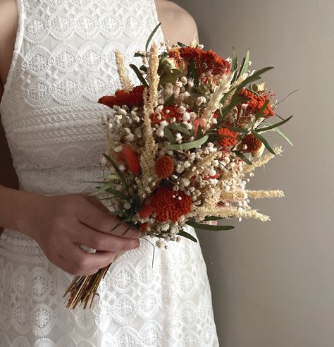 Burnt Orange Dried Flower Bouquet Orange Wedding Bouquet - Etsy Simple Rustic Bouquet, Small Fall Wedding Bouquets Simple, Bridesmaid Bouquet Burnt Orange, Rustic Wedding Bridesmaid Bouquet, Burnt Orange Flower Bouquet, Dried Winter Bouquet, Fall Bouquet Wedding Bridesmaid, Dries Flower Bouquet, Small Fall Bouquet Wedding