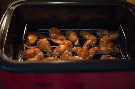 Chicken Wings In Electric Roaster, Chicken Wings In Roaster Oven, Chicken Roaster Recipes, Roaster Oven Recipes Chicken, Electric Roaster Recipes, Nesco Roaster Oven, Roaster Chicken, Roasting Pan Recipes, Roaster Oven Recipes