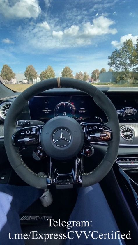 Mercedes Steering Wheel Snapchat, Car Steering Wheel Aesthetic, Inside Benz, Mercedes A Class Interior, Mercedes Benz Steering Wheel, Amg Steering Wheel, Mercedes Steering Wheel, Bmw Steering Wheel, Mercedes Sport