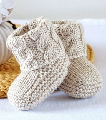 Knitted Baby Booties, Knitting Terms, Beanie Hat Pattern, Baby Booties Knitting Pattern, Paint Kitchen, Knit Baby Booties, Knitted Booties, Knitted Slippers, Sock Patterns