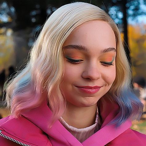 Enid Sinclair Makeup Look, Enid Make Up, Enid Sinclair Makeup, Enid Costume, Enid Cosplay, Wednesday 2022, Wednesday Costume, Disney Princess Makeup, Wednesday Outfit