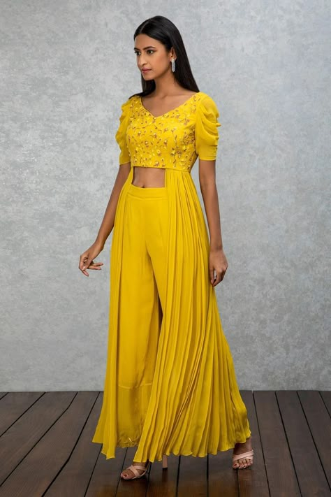 Buy citrine #yellow #kurta with #floral embroidered motifs near bodice by #IshaGuptaTayal at #AzaFashions Shop online now at #Azafashions.com Call +91 8291990059 or email contactus@azafashions.com for enquiries. #wedding #festive #ethnic #tradional #shopping #shoponline #party #reception #bride Yellow Indowestern Dresses, Designer Plazo Suit, Yellow Indo Western Outfits For Haldi, Yellow Plazo Suit For Haldi, Yellow Outfit Ideas For Haldi, Yellow Ethnic Wear For Haldi, Yellow Indo Western Outfits, Yellow Outfits For Haldi, Outfit Ideas For Haldi