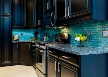 Black And Aqua Kitchen, Black And Teal Kitchen Ideas, Black And Turquoise Kitchen, Black And Teal Kitchen, Teal And White Kitchen, Teal Backsplash, Green Tile Backsplash, Steampunk Kitchen, Glass Tile Backsplash Kitchen